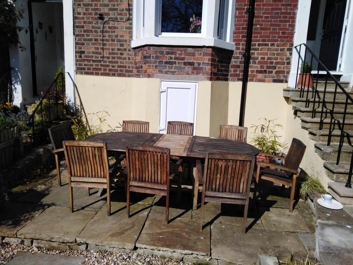 Deerness, 4Star Gold Award 2024, Whitby Exterior foto